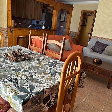 Casas Rurales Cerro Lobo Йесте Экстерьер фото