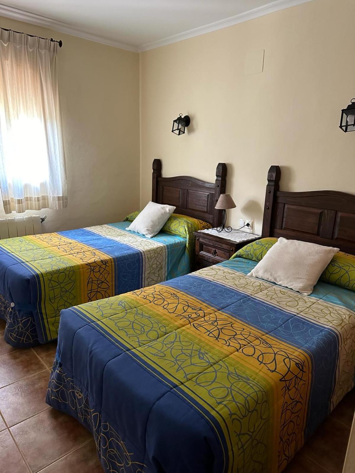 Casas Rurales Cerro Lobo Йесте Экстерьер фото