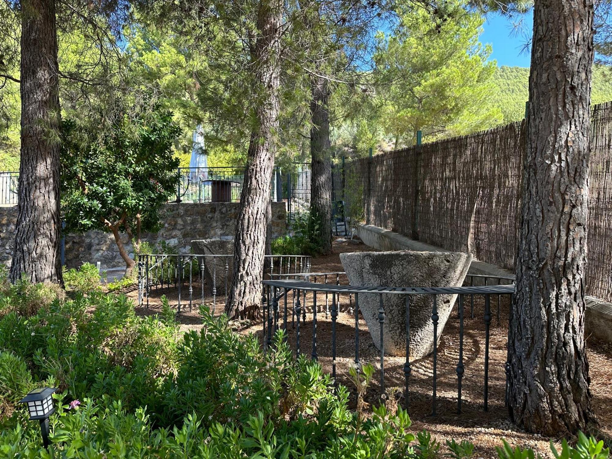 Casas Rurales Cerro Lobo Йесте Экстерьер фото