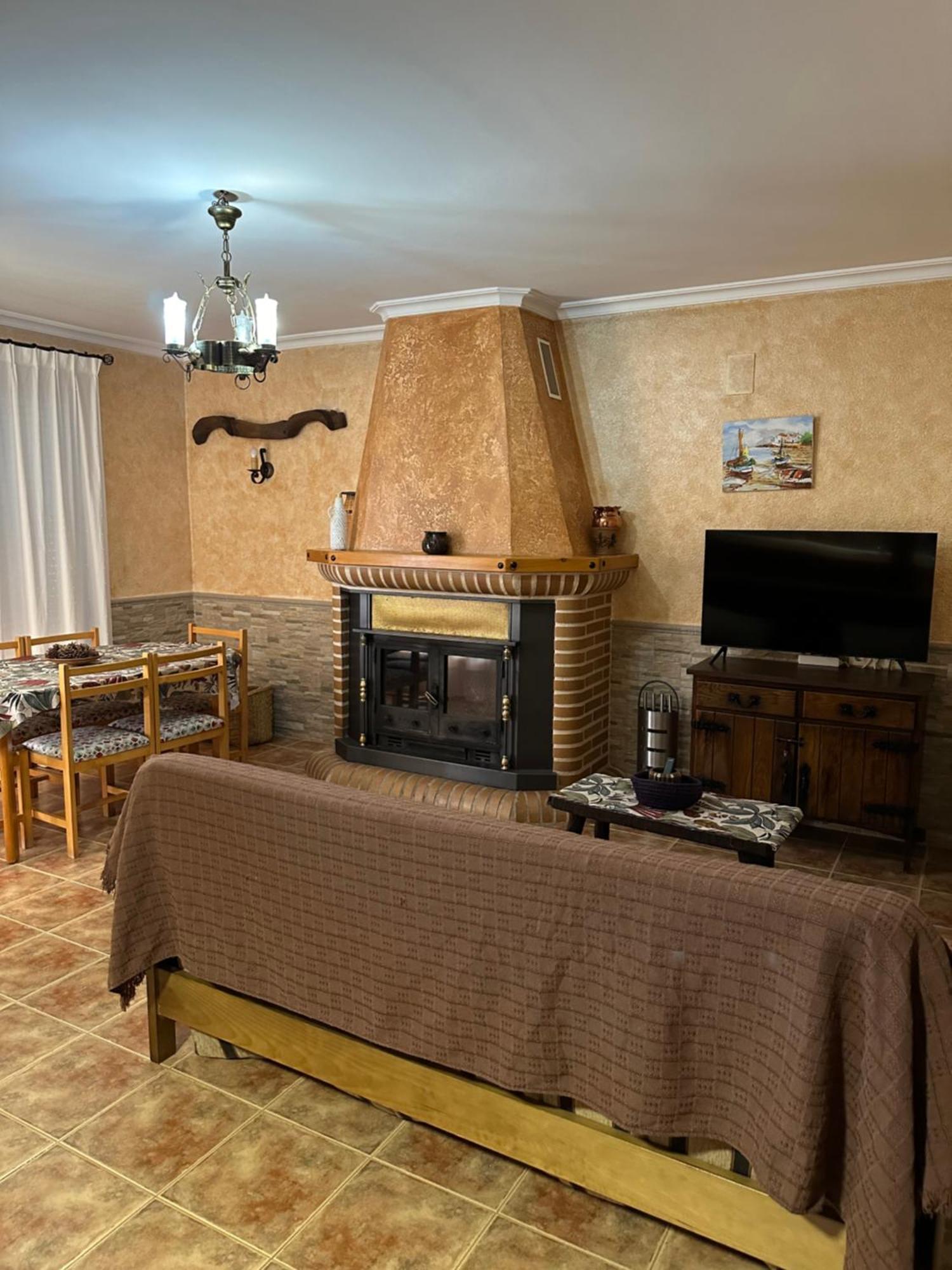 Casas Rurales Cerro Lobo Йесте Экстерьер фото
